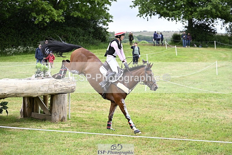 250524A-094553-08380 - A-009-Clementine.Crosthwaite.Eyre-LYJADOR