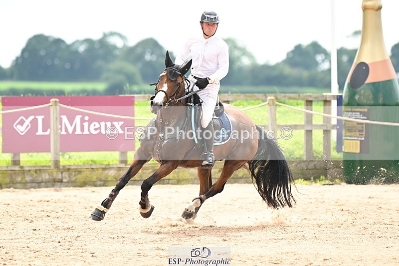 240801A-141831-01933 - Cls 4 Chard 7 Yr Old Championships