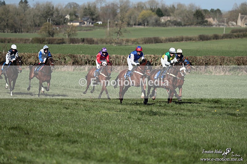 PtP 210326 389 - VWH Cirencester Races 21/03/26
