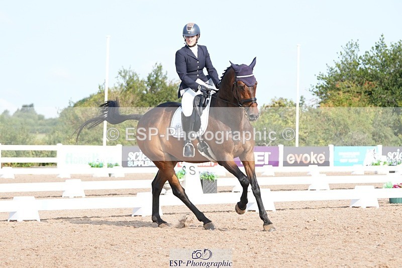 250815-092133-00079 - 001-Charlotte.JenkinsCuffesgrange.Ars.Royale