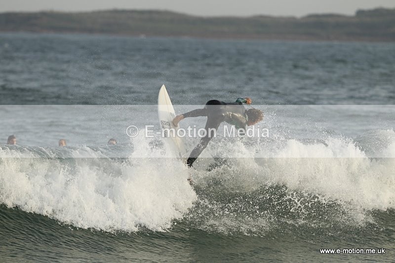 SU 091010 35 - Surf Oct 2010