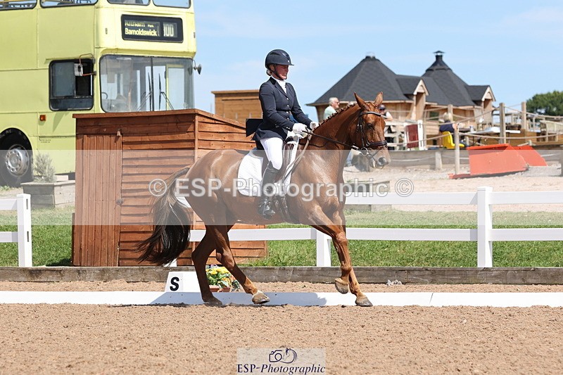 240816A-141806-05375 - 259-Amy.Harris-Stormhill.ultima