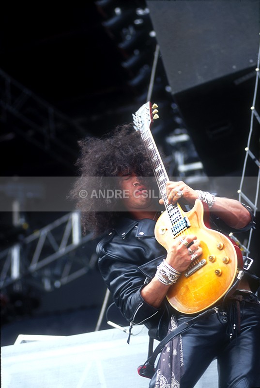 SLASH - S..