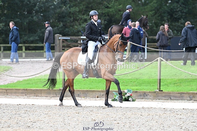 231019-110743-01740 - 036-DIAMANT.CRYSTAL.BLUE-Adam.Trew-DR