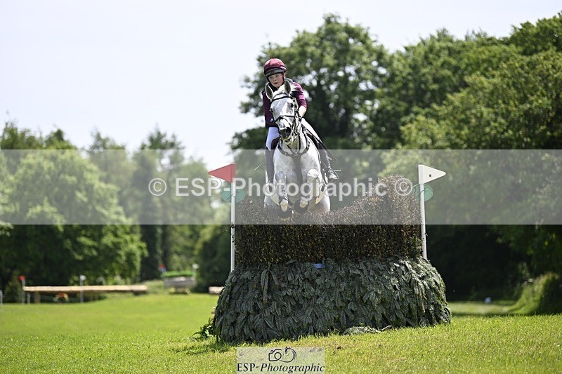 240525-134646-14806 - 156-JAG_WOMANIZER_LADY-Beatrice_Montgomerie