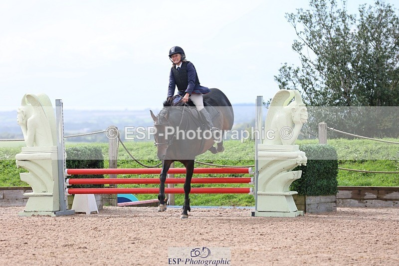 250911-142544-02431 - Cls 5 Chard Snr 90cm Speed Derby