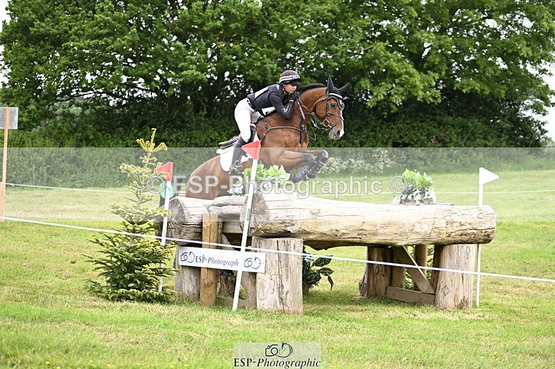 250524A-123652-10225 - B-352-Samantha.Lissington-MALIBU.TS