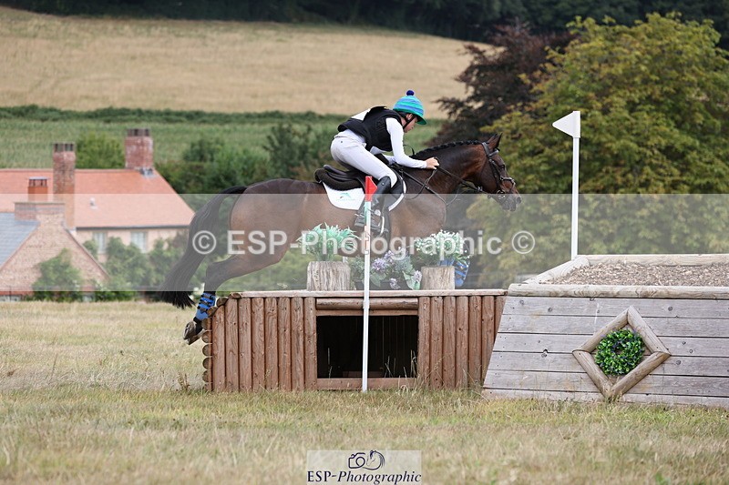 250802A-121937-03484 - A-025-Ollie.Rowlands-LOUGHAN.SILVER.SHADOW