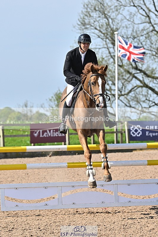 240509A-104118-00953 - Cls 8 Foxhunter