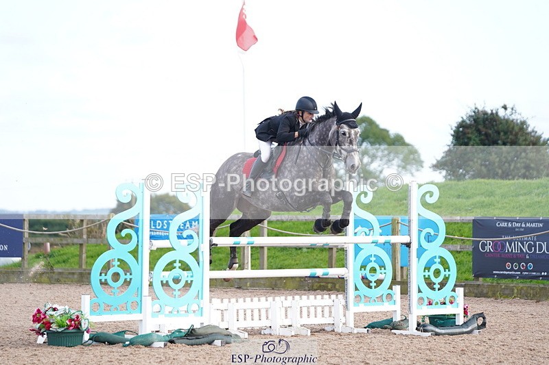 241005A-155956-05135 - SAT Cls 12 Snr Fox & 1.20m Open