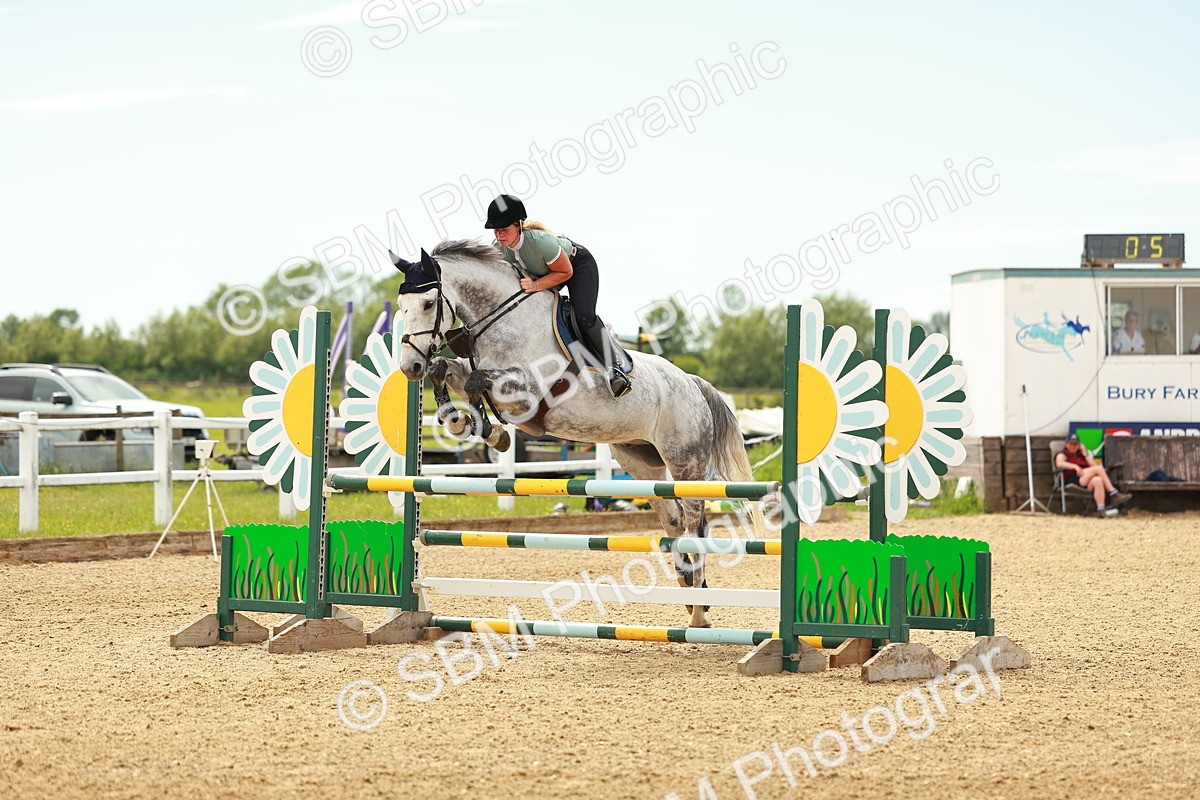 SBM_002230 - Class 4 - Senior Newcomers - 1.10m