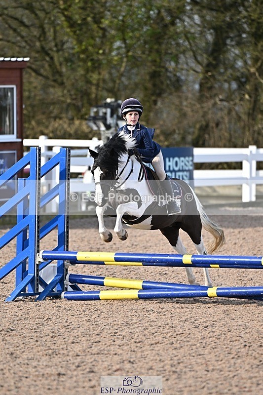 250308-094016-00927 - Cls 19-21 CR, Club and Schools 60cm