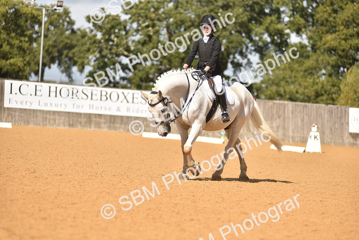 SBM_03114 - D4 - Small Tour Championship Intro 4