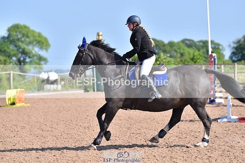 230606A-163608-00088 - 70cm