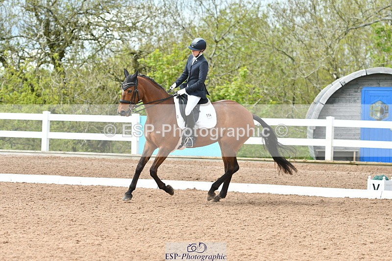 230511A-152214-01126 - BD Cls 12 Music Medium