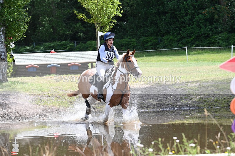 WJ7_5737 - Time 13:29pm to 13:53pm