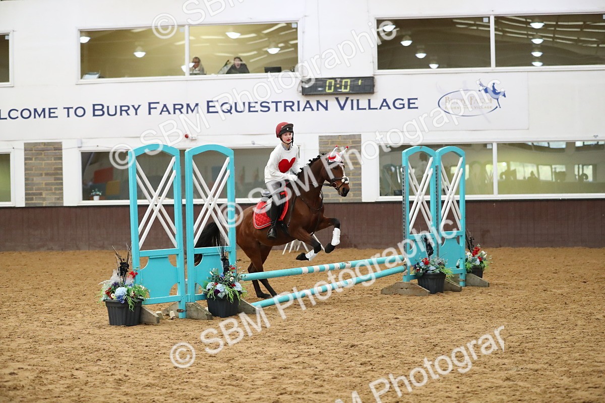 SBM_001825 - Class 3 - Horse & Hound