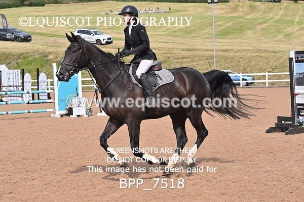 BPP_7518 - CLASS 15 FRI Senior 1.05m Open