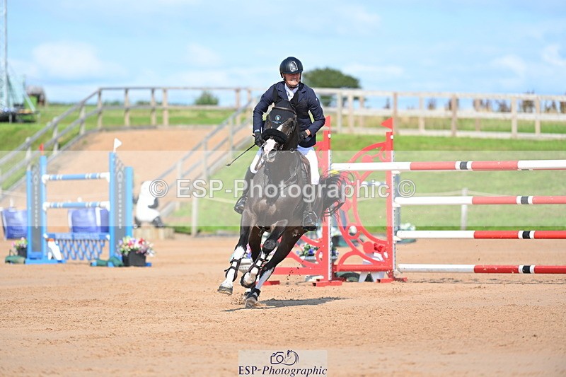 230721A-165143-07864 - Cls 10, 2 Star Big 1.45m Break to End