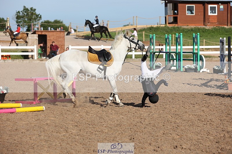 240629A-181915-09263 - Cls 14 Springboard 128cm + 138cm