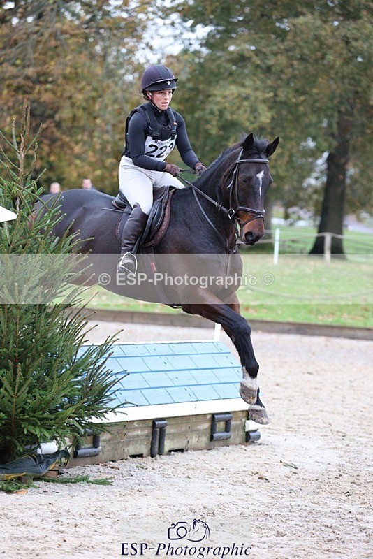 231118-142523-02269 - Cls 3 90cm