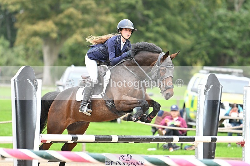230930-122705-00473 - Cls 5 Pony Foxhunter & 1.10m Open