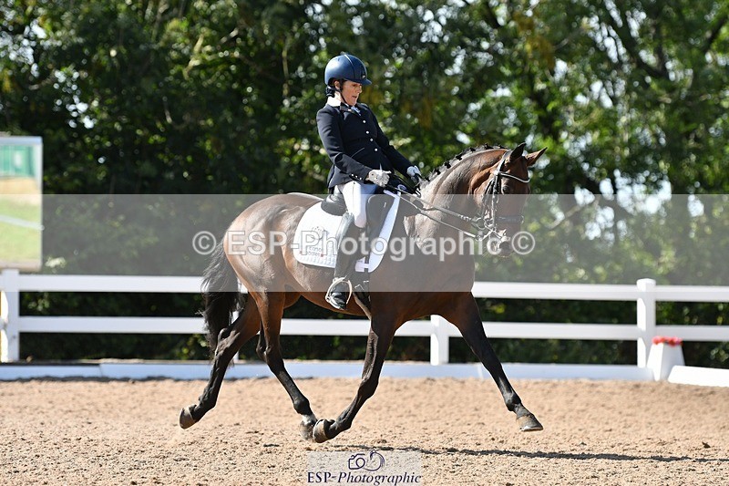 250906-153217-04326 - 114-Kate.McGeeM.Obarma