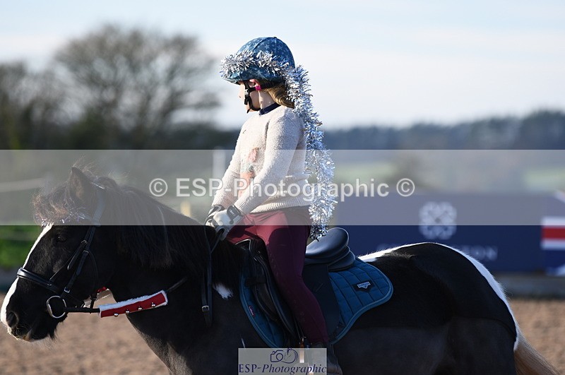 231202A-124100-01509 - Pairs