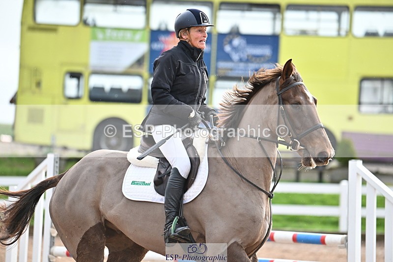 240224A-085930-02915 - Cls 9 British Novice and 90cm Open