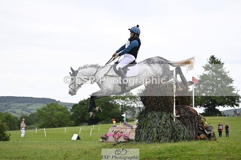 240525-164056-18391 - 266-CAPADOTIA_Z-Eliane_Lovell