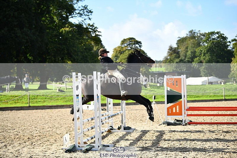 251004A-153525-01889 - Classes 8 & 9 70cm