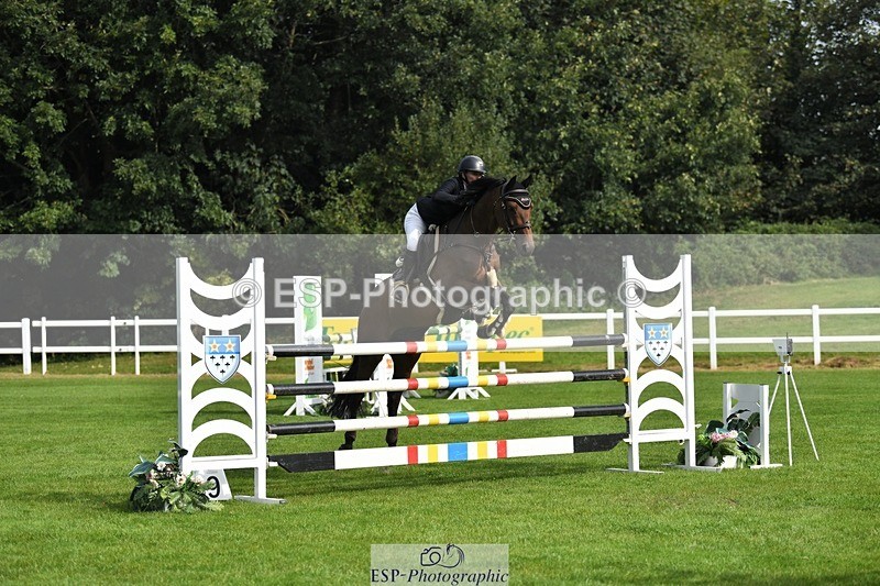 230908-110315-01053 - Cls 2 Snr Foxhunter & 1.20m Open