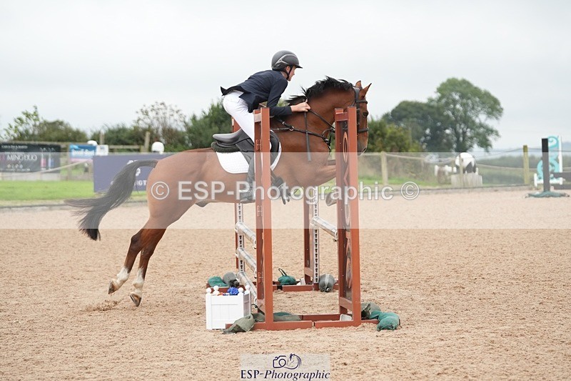 250920-103234-00642 - Cls 5 Pony British Novice and 80cm