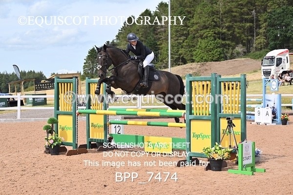 BPP_7474 - CLASS 15 FRI Senior 1.05m Open