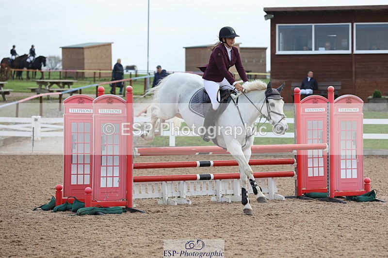 241101A-085513-00479 - FRI Cls 2 British Novice and 90cm Open