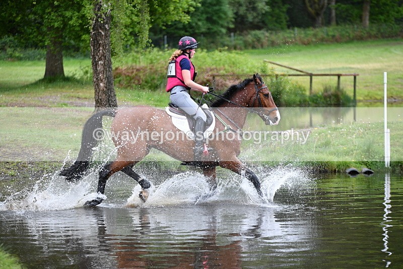 WJ5_5251 - Time 12:04 to 13:05