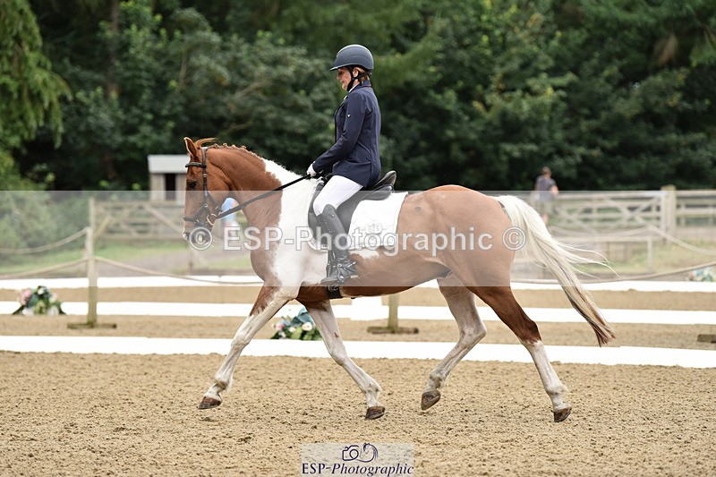 140109A-232522-08465 - 025-Lis.Gillingham-Comyn.Martin