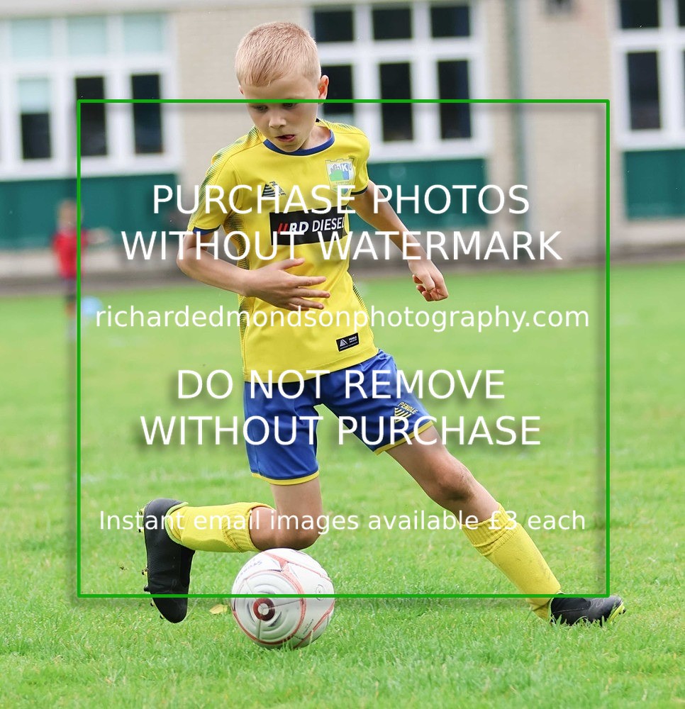 533A8513 - Kendal United