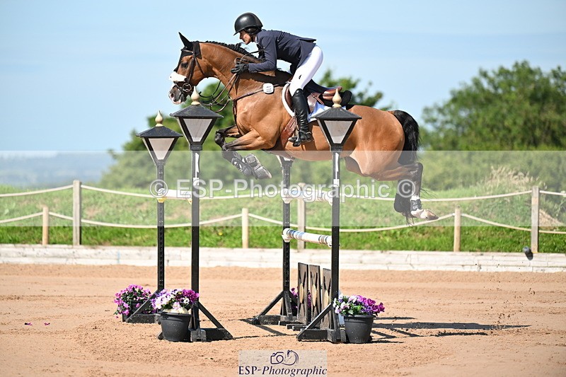 240719A-102110-10010 - Cls 2, 3 Star Small Tour 1.40m