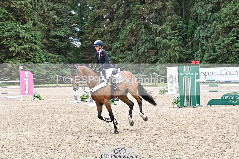 250524A-141957-12412 - D-468-Laura.Collett-LONDON.52