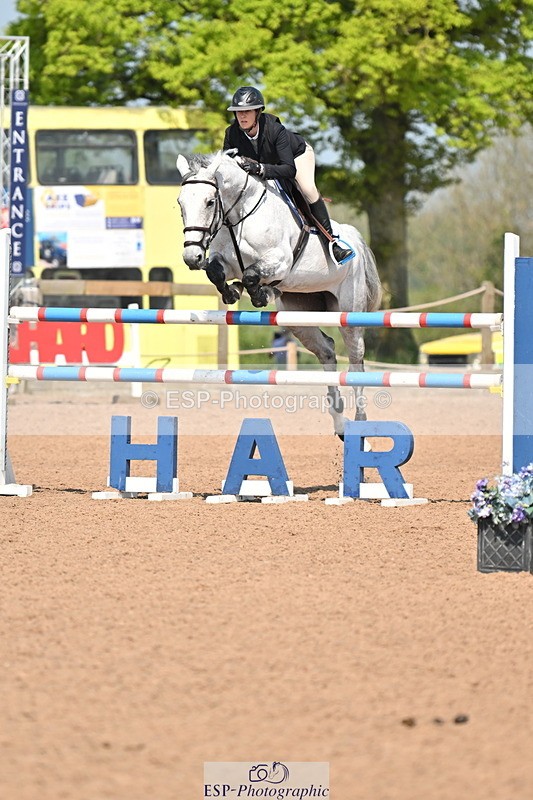 240512A-110927-17491 - Cls 48 National 1.30m Open