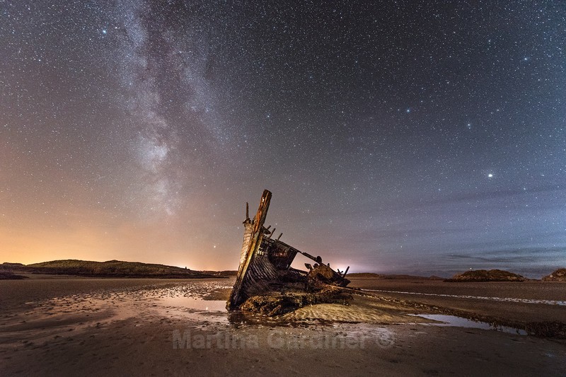 Bád Eddie under September Stars - Ireland by Night