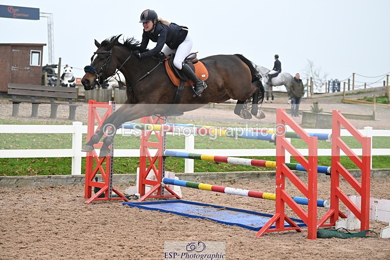 241102A-143453-05648 - SAT Cls 16 Winter 1.25 Jump Off