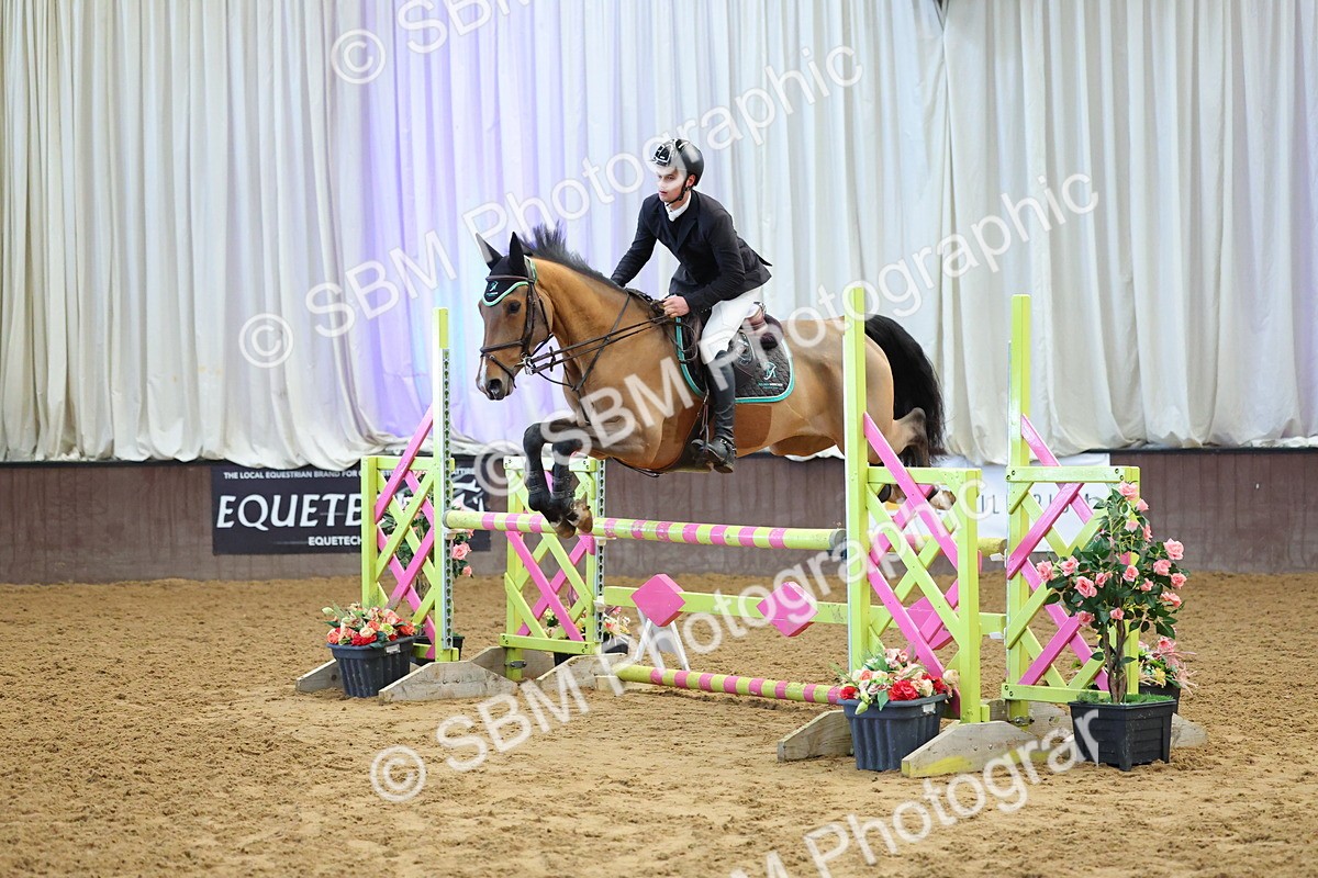 SBM_005790 - Class 22 - Bliss of London Novice Winter Championship Qualifier 90cm