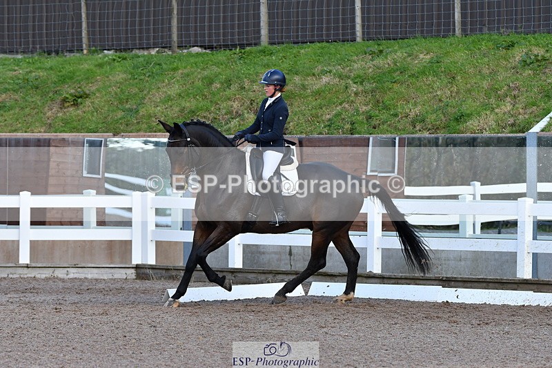 231104A-124127-00525 - Cls 12 Music Medium