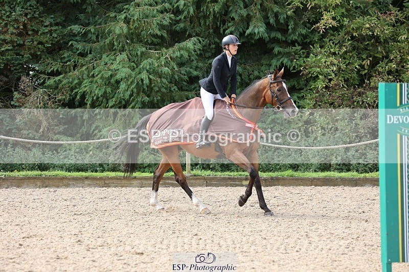 240817-100438-00502 - 02A Snr Brit Nov