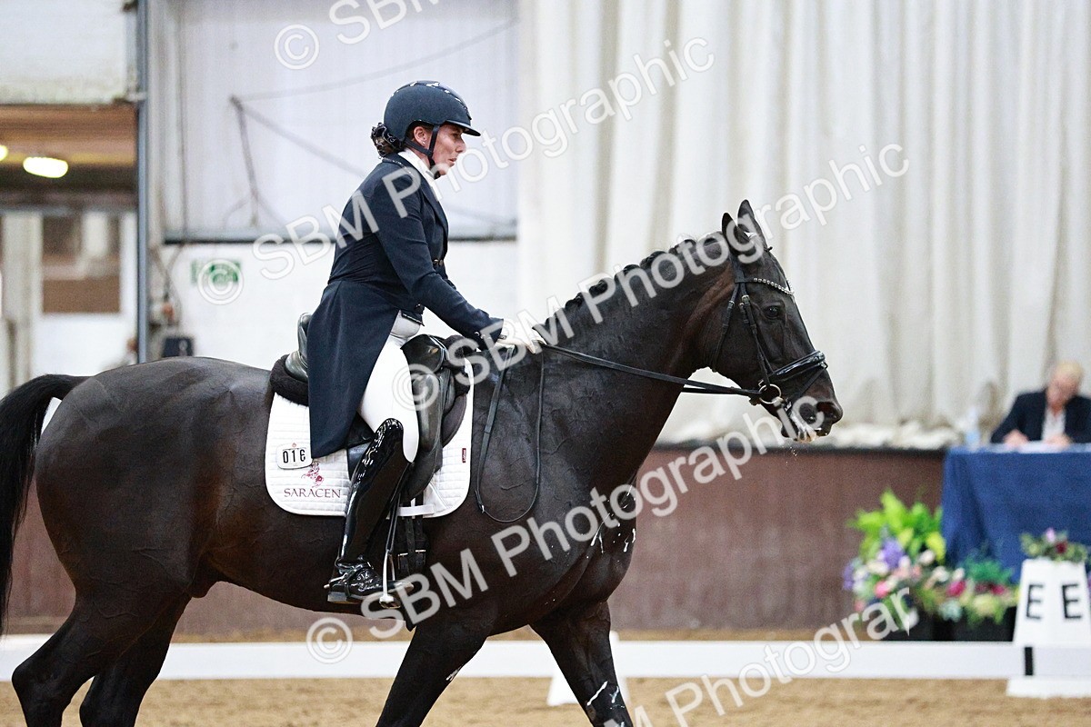 SBM_020839 - Class 13 - FEI INT I - 16.26-17.14