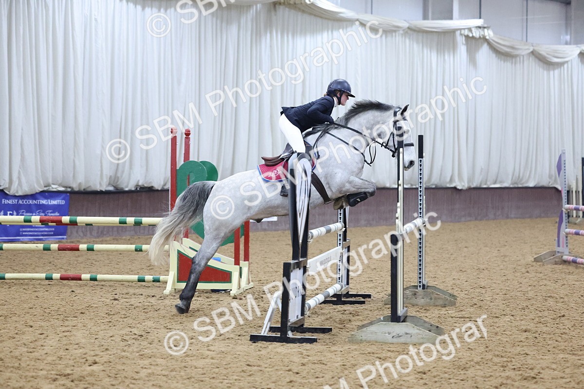 SBM_003442 - Class 11 - Blue Chip Pony Newcomers - 1.00m Open
