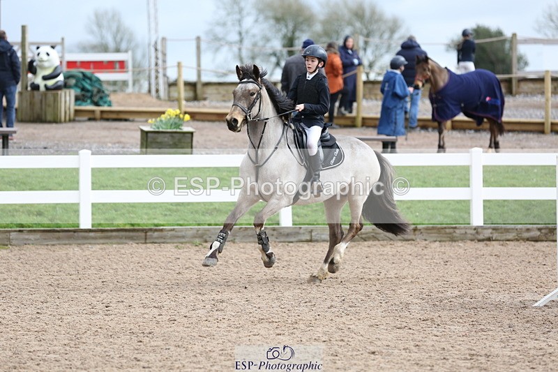 240211A-122859-02703 - Cls 6 Pony Foxhunter & 1.10m Open