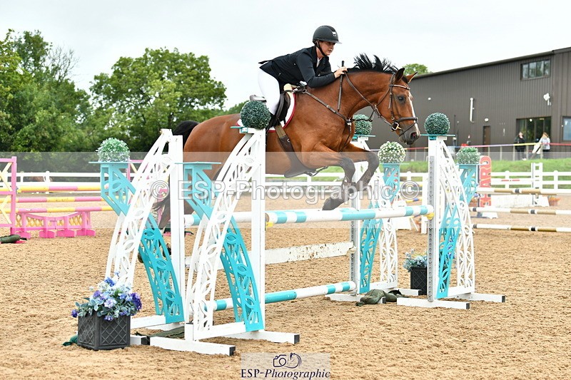 230730A-142737-10321 - Cls 35 1.05m Amateur Quali